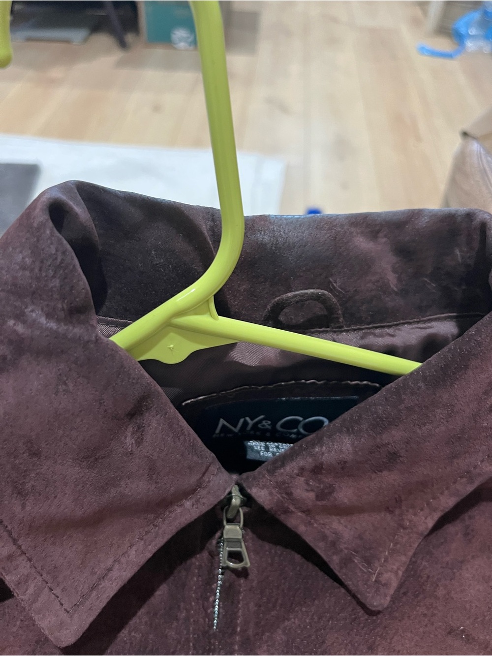 New York & Company Women's SzM Dark Brown Suede Zip Jacket, Lined - Picture 14 of 16